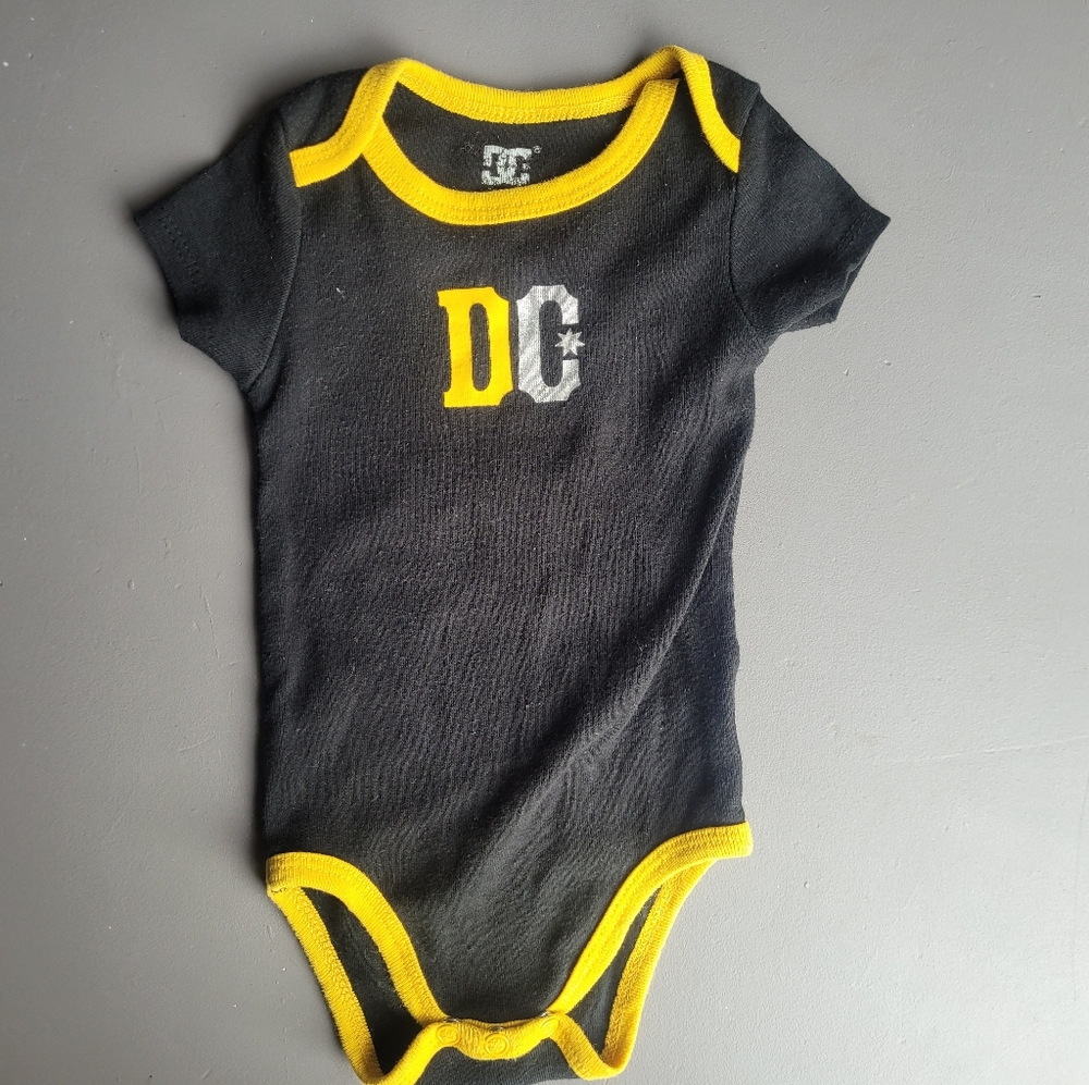 🚨DC Onsie